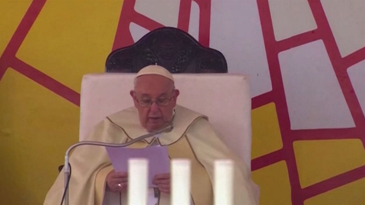 20230201164216_el-papa-francisco-en-congo_