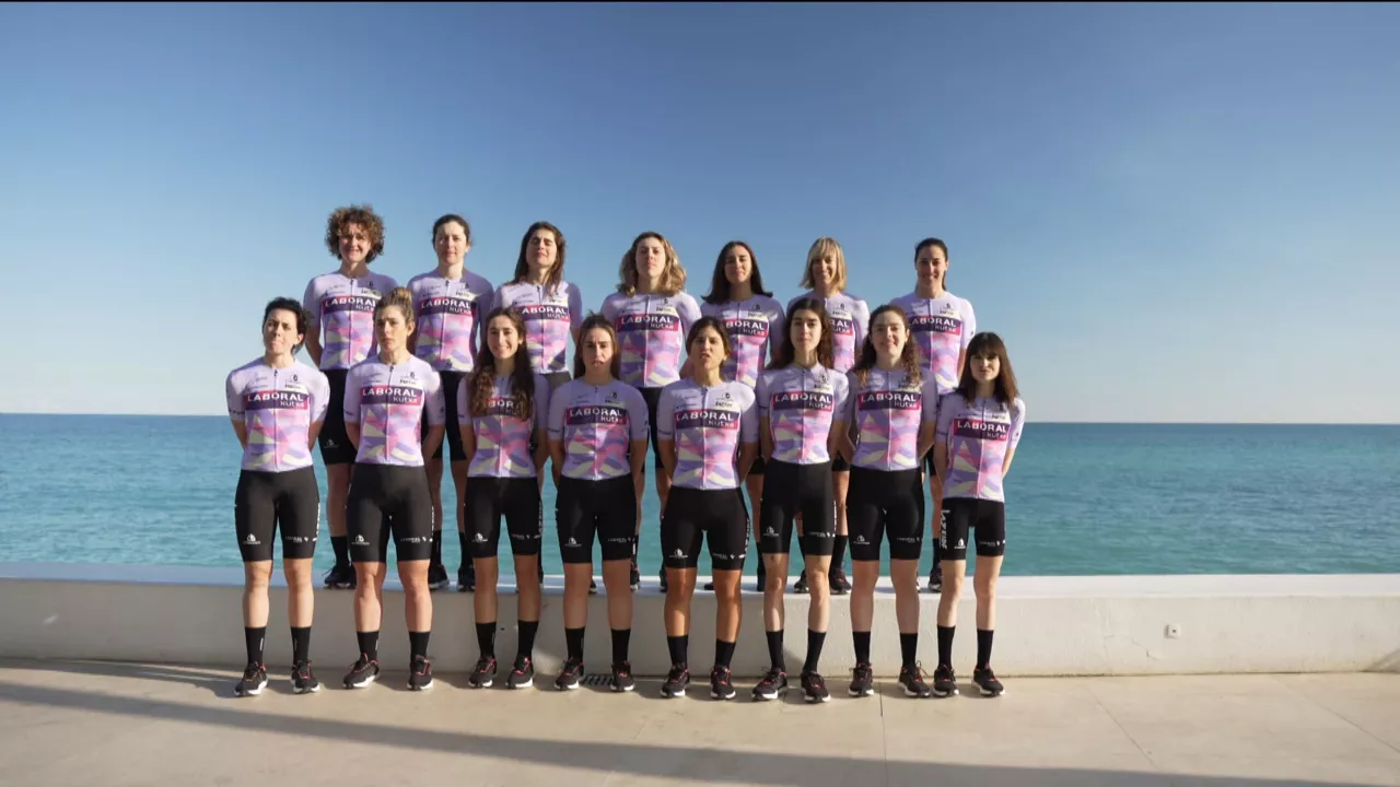 20230204102316_laboralkutxatxirrindularitzaeitbmedia_