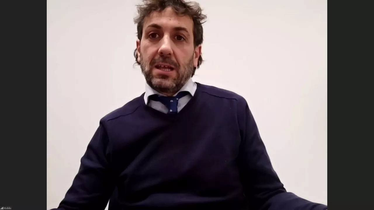 ''No es lo mismo llevar una navaja al monte para pelar una naranja, que portarla en una discoteca''