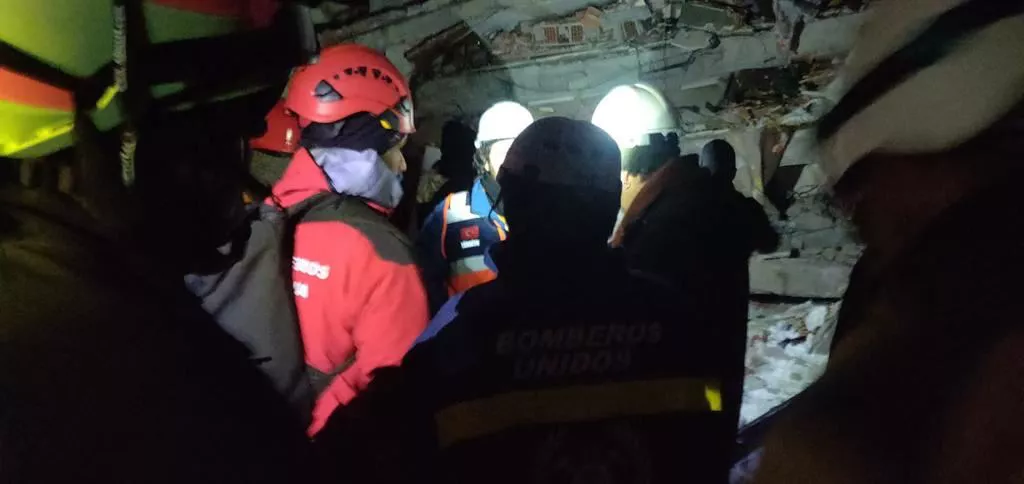 Bomberos-Unidos-Sin-Fronteras-Turquia-terremoto
