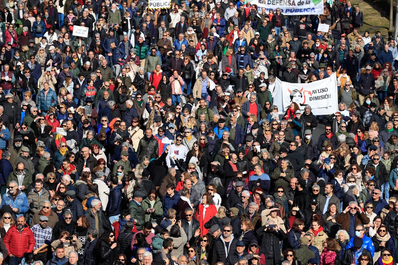 Osasun publikoaren aldeko manifestazioa deitu dute igande honetarako Madrilen. Argazkia: EFE