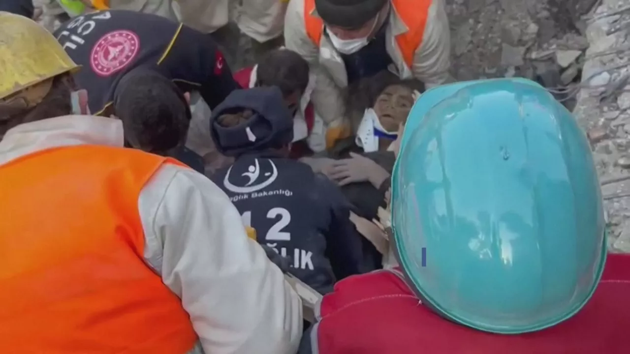 20230215105418_turquia-rescate_