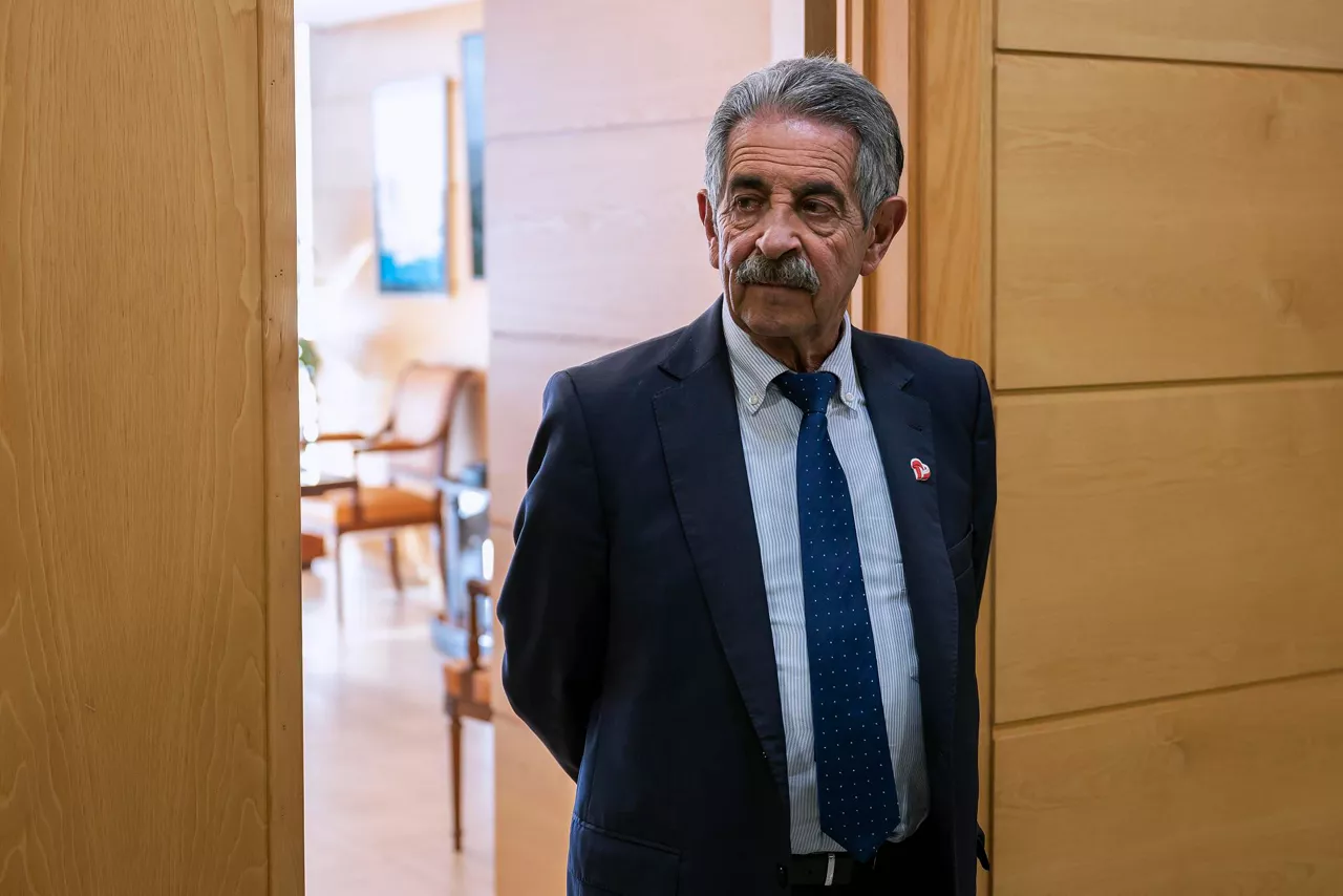 Miguel Angel Revilla Kantabriako presidentea. Argazkia: EFE