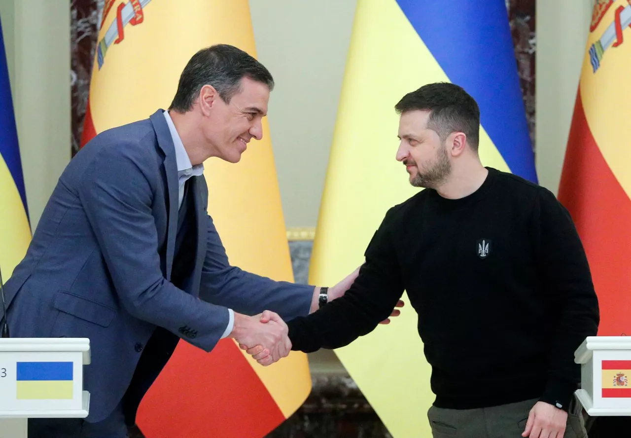 Sanchezen eta Zelenskiren arteko topaketa, 2023ko otsailean. Argazkia: EFE
