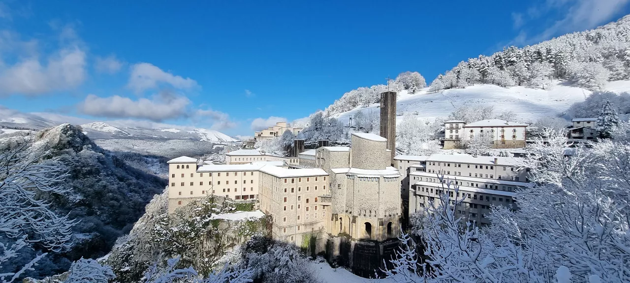 Arantzazu (Oñati), esta mañana. Foto de Gurutze Azcarate.