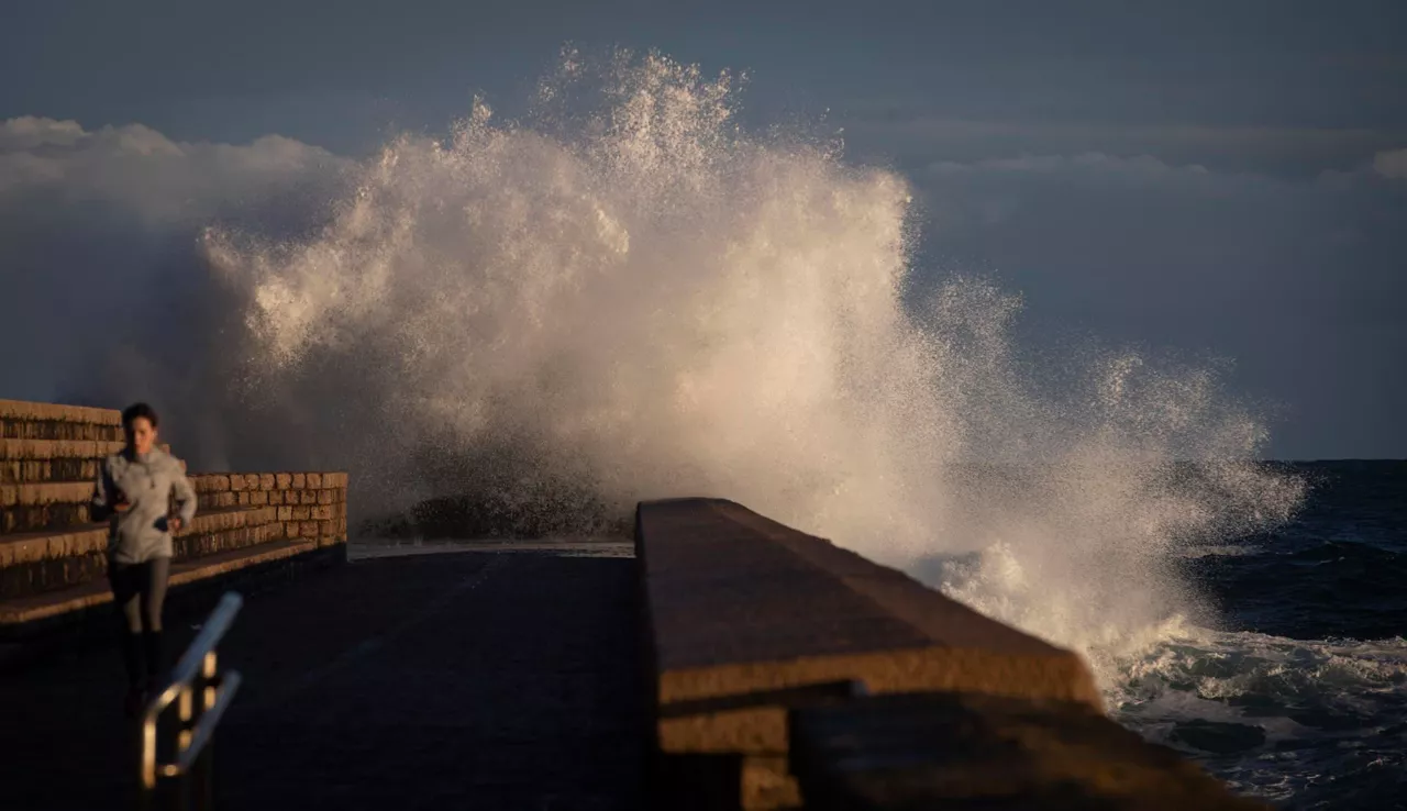 donostia olatuak olas peine del viento efe