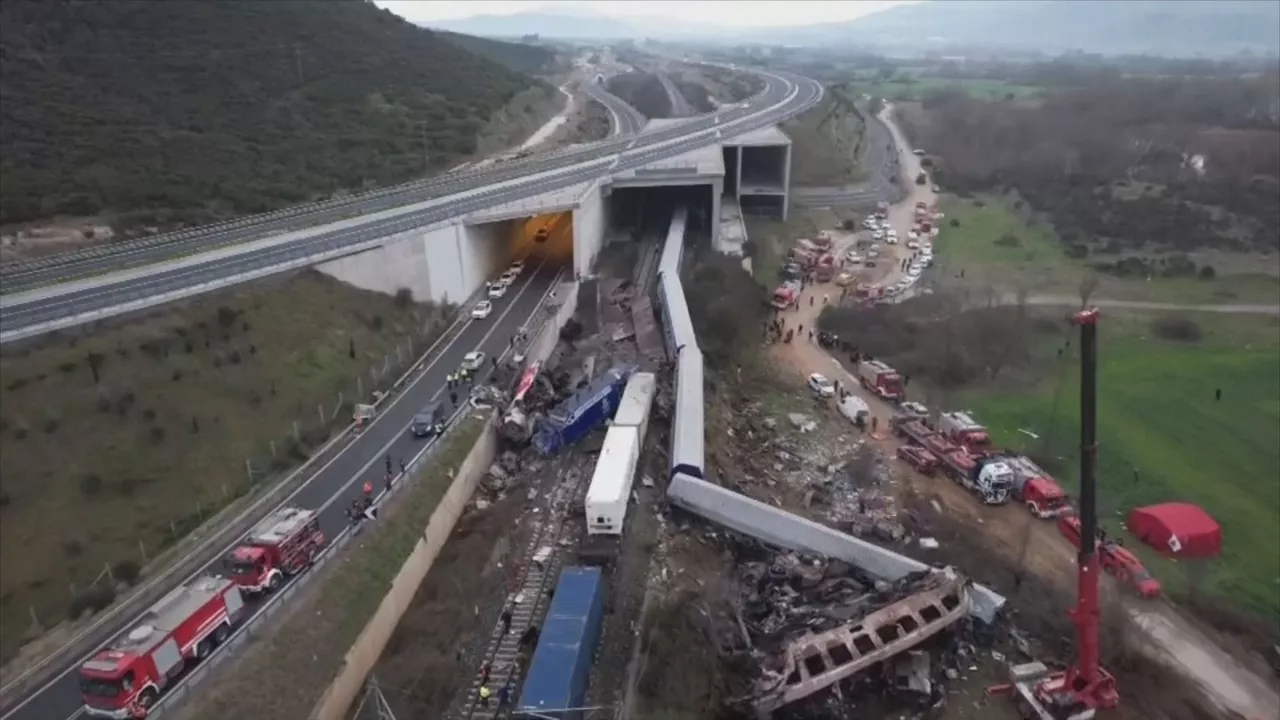 20230301095859_grecia-accidente_
