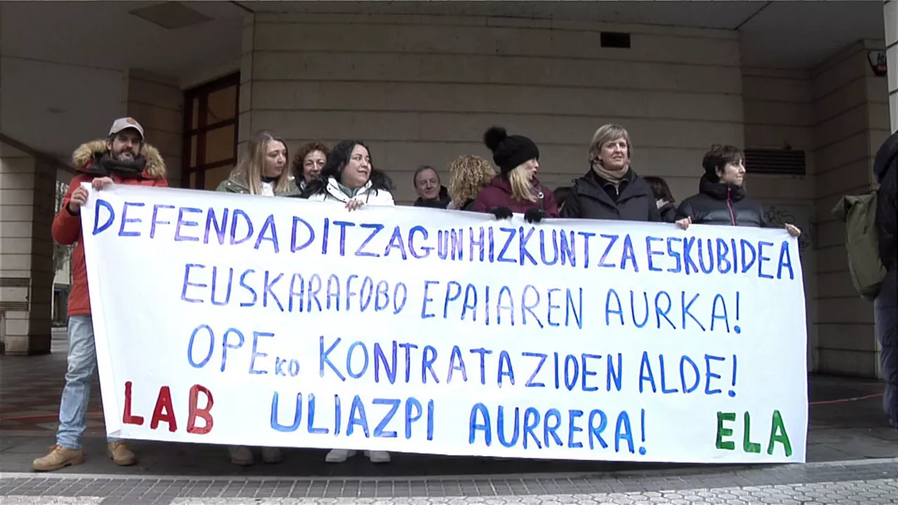Uliazpiko langileen protesta EAEko Auzitegi Nagusiaren ebazpena irten zenean.