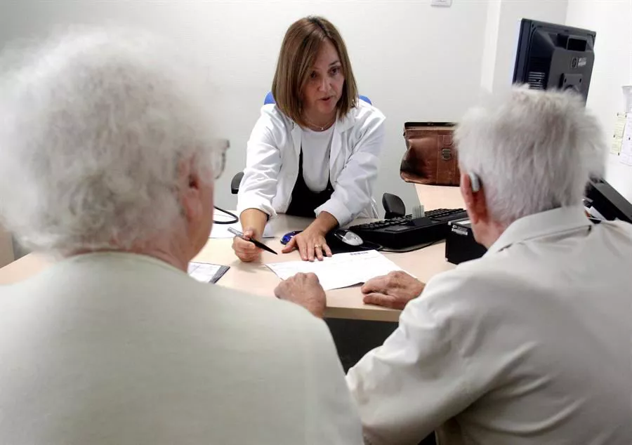 TERESA ESTEVE MEDIKUA DOCTORA EFE