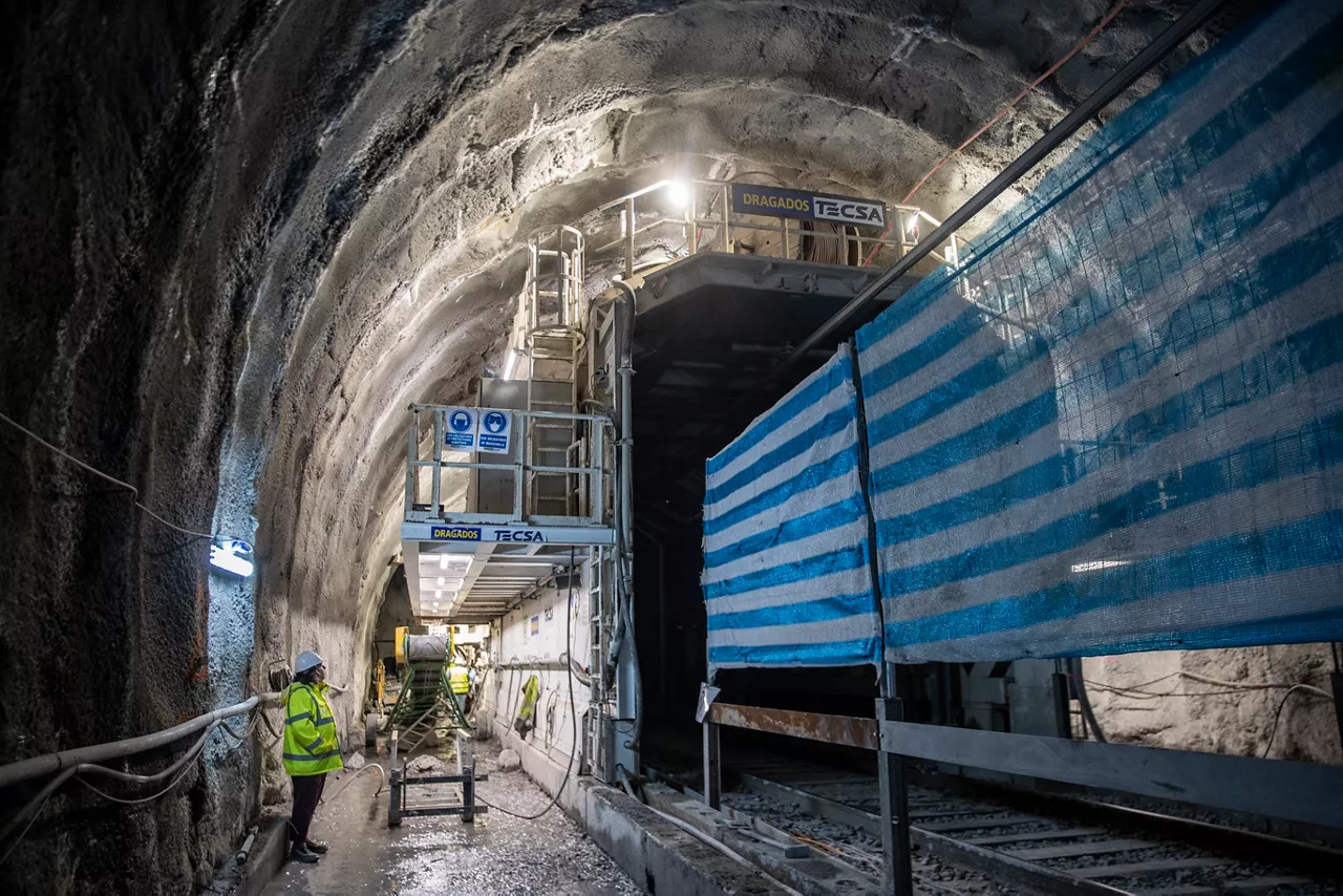 Construcción del Tren de Alta Velocidad (TAV). Foto: EFE.