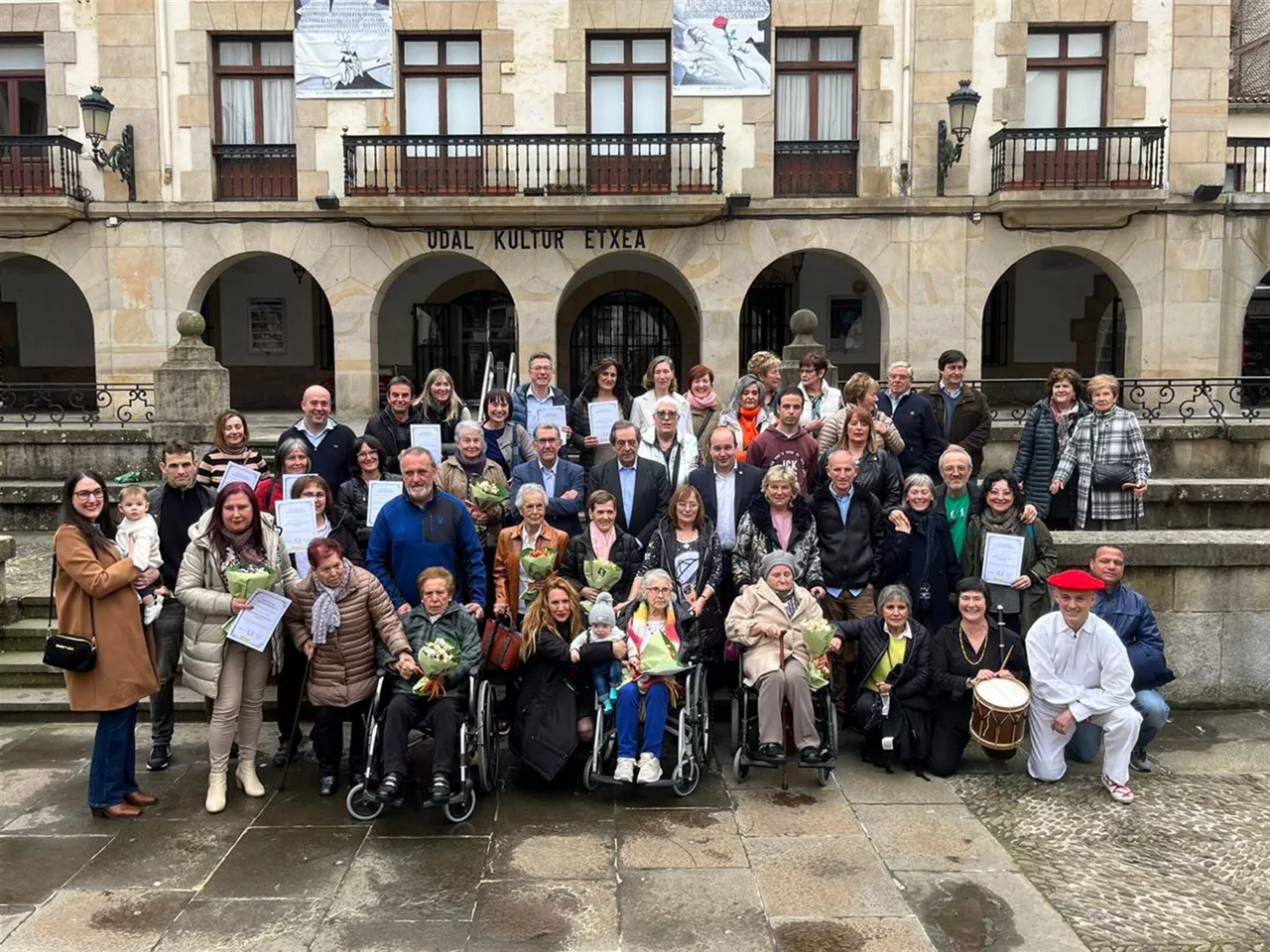 Gaur herri bizkaitarrean egindako omenaldia. Irudia: EITB MEDIA.