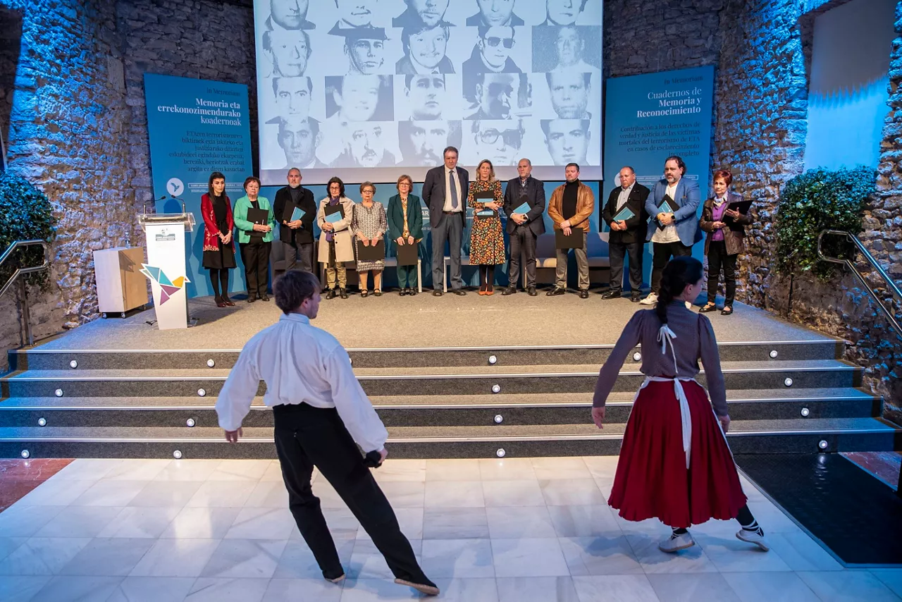 reconocimiento victimas del terrorismo vitoria gasteiz efe