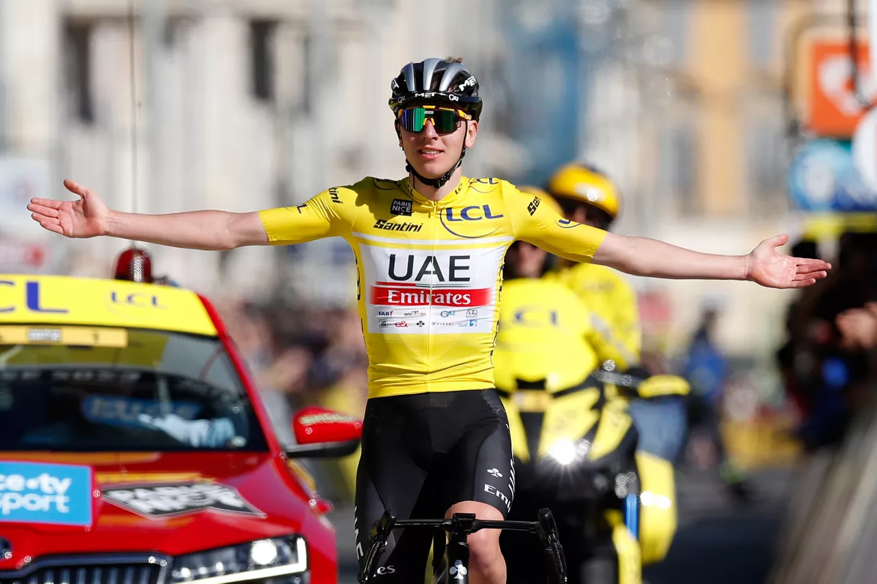 pogacar_tadej_etapa8_parisniza_EFE