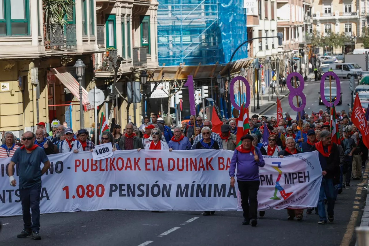 Movilización del movimiento de pensionistas en Bilbao.