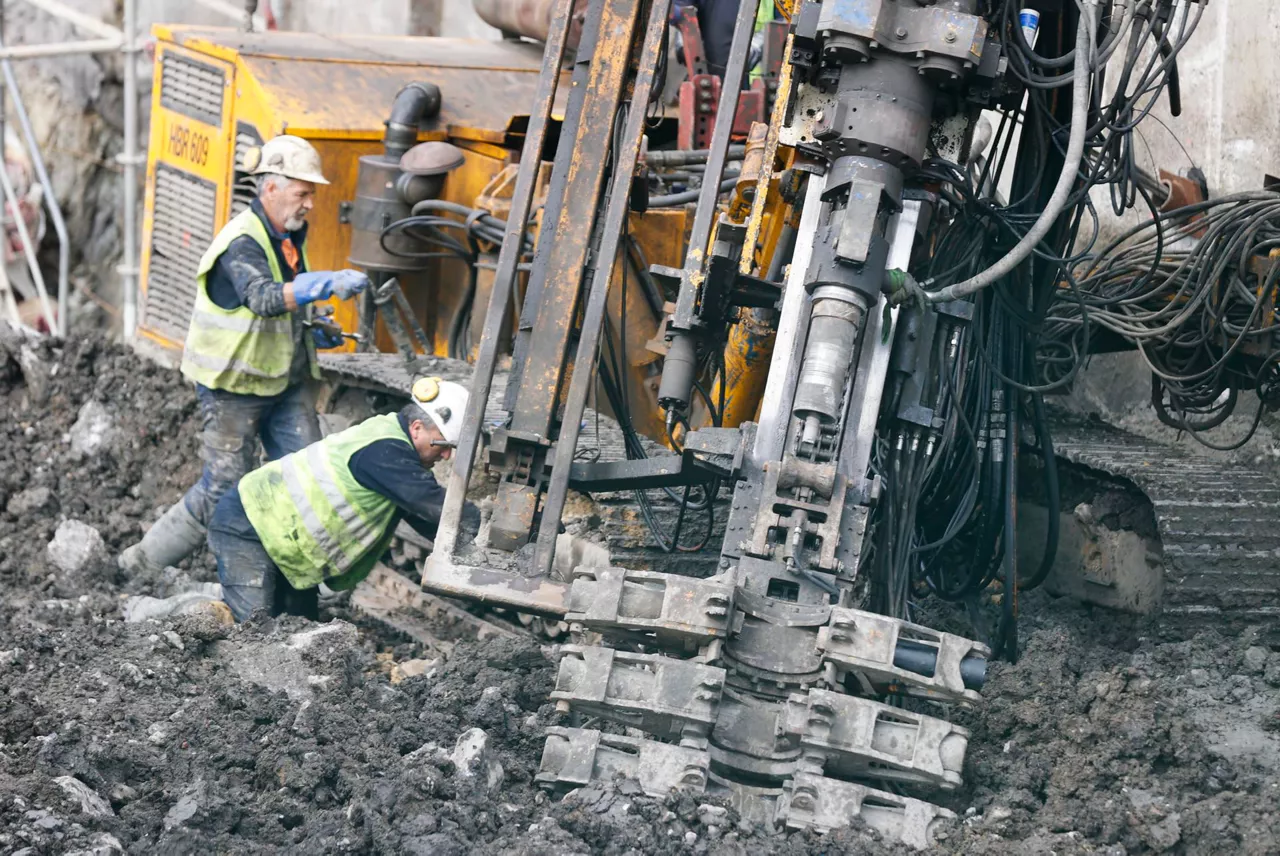 Operarios del sector de la construcción en Bilbao