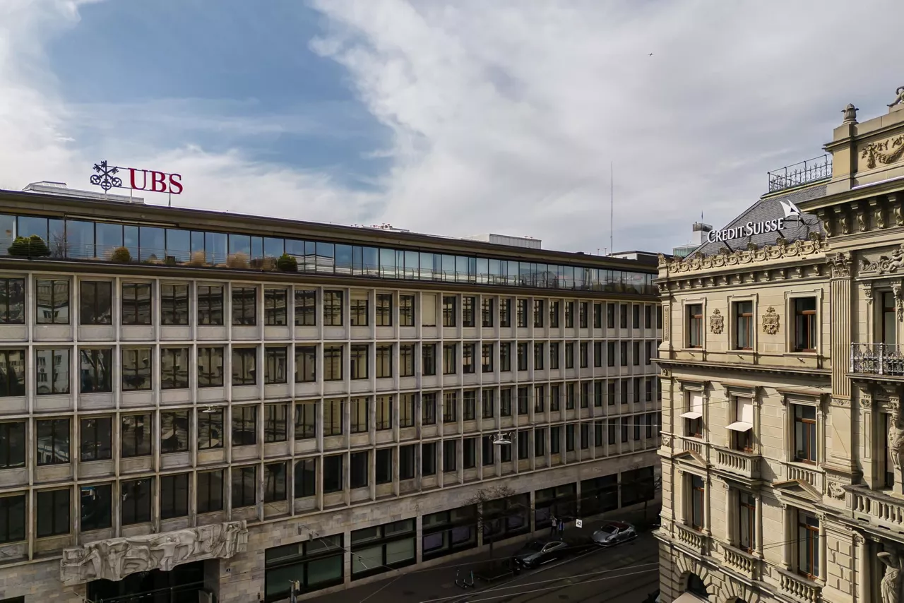 UBSren eta Credit Suisseren egoitzak, Zurichen. Argazkia: EFE