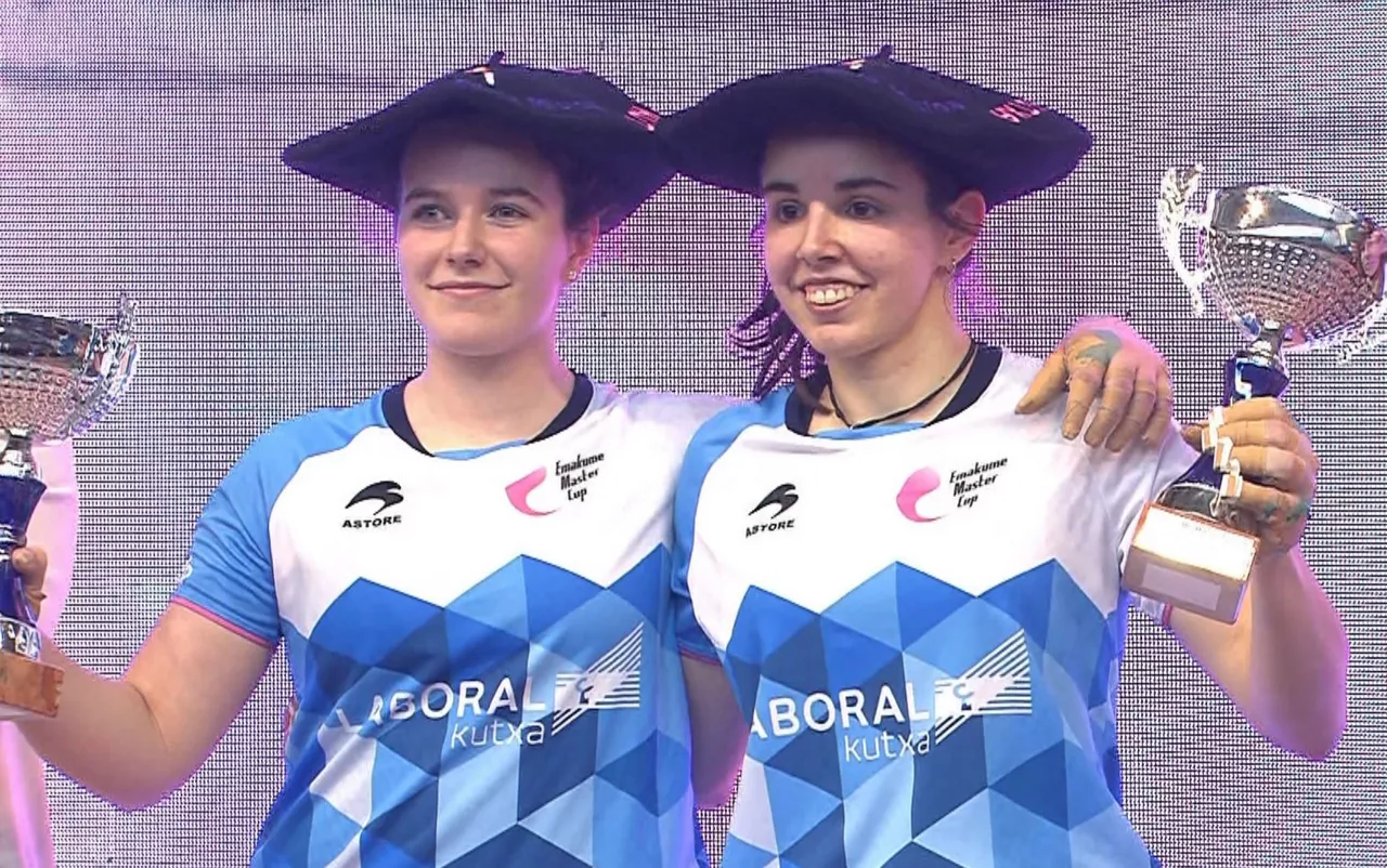 oses_arrizabalaga_txapelas_parejas_EITBMedia