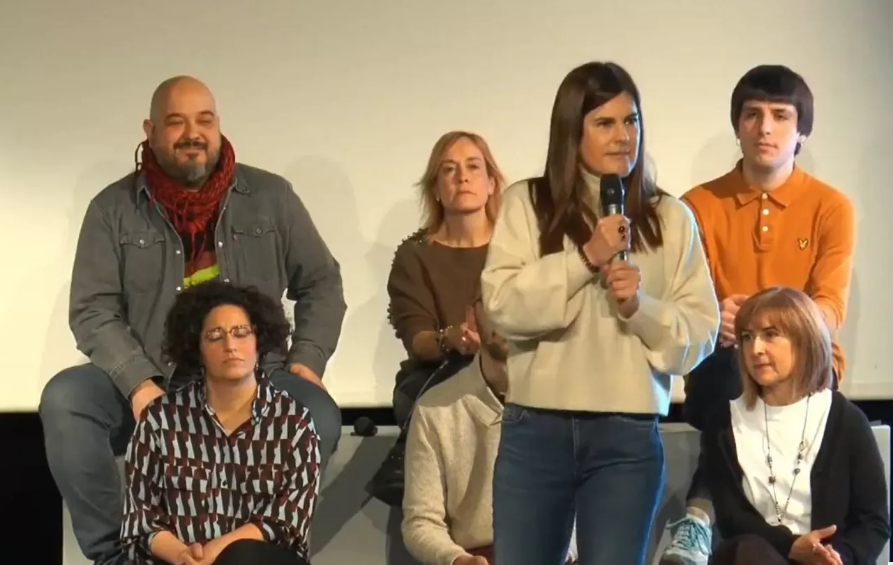 Miren Gorrotxategi Legebiltzarreko bozeramailea ekitaldi politiko batean. Argazkia: @MiGorrotxategi