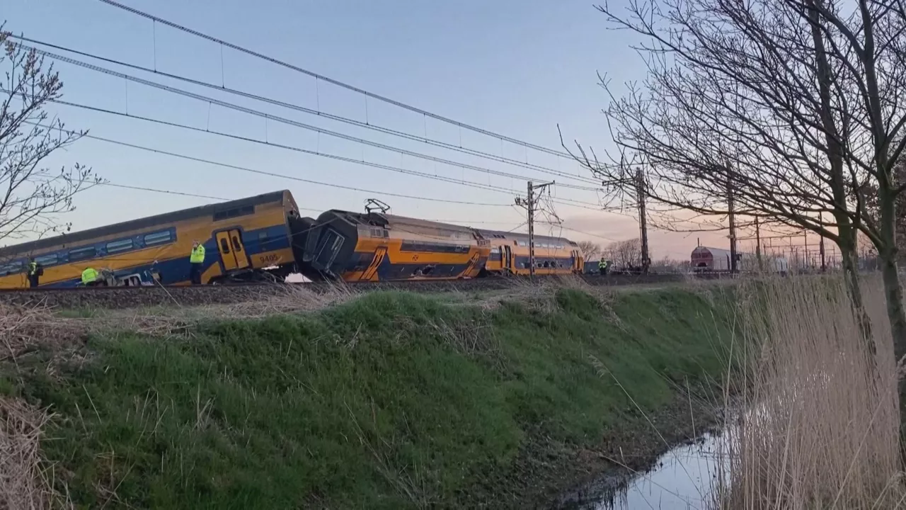 20230404083335_accidente-tren-paises-bajos_