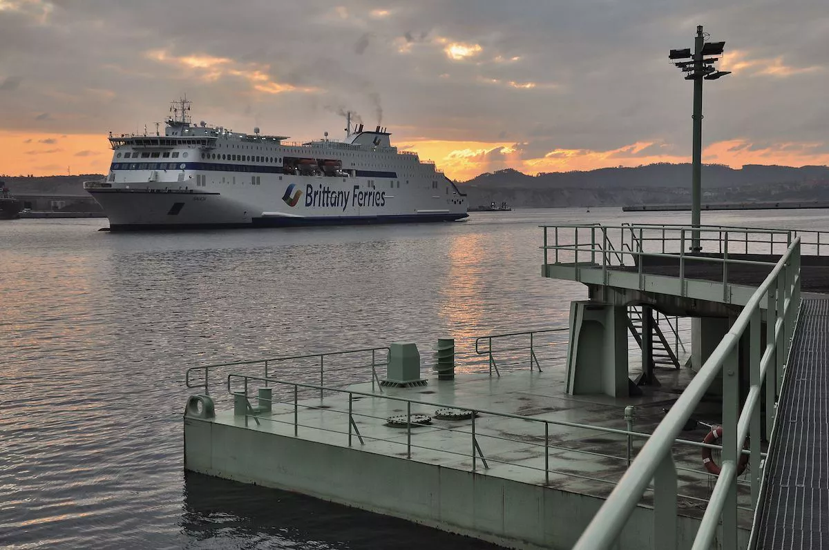 FERRY BUQUE GALICIA