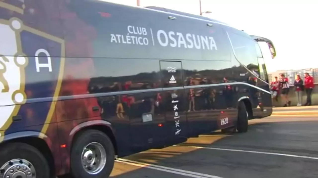 20230404202814_autobus-osasuna-san-mames_