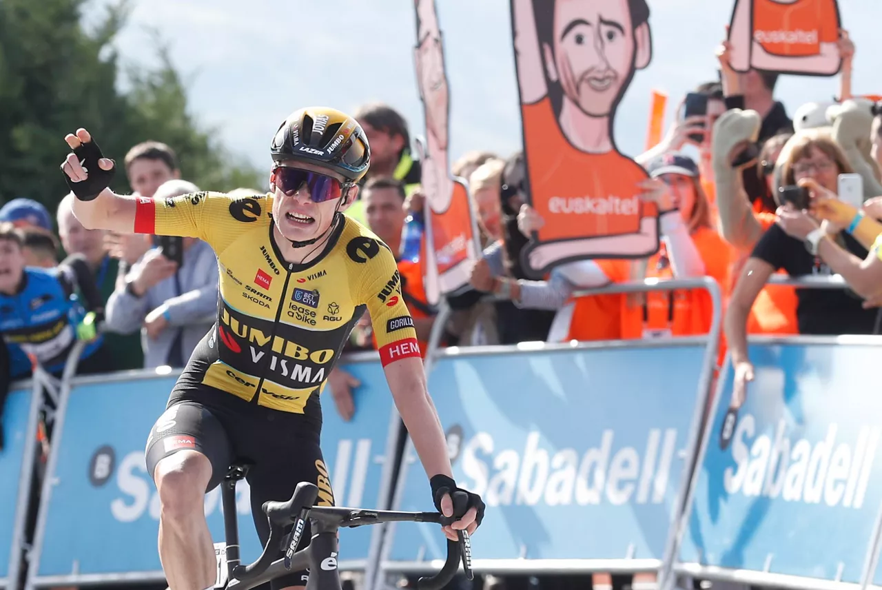 vingegaaard_itzulia_etapa3_EFE