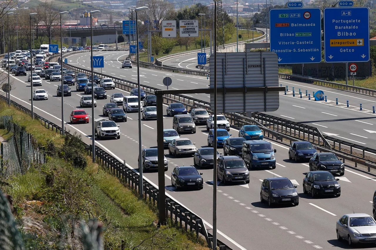 trafico retenciones atasco bizkaia trafikoa auto ilarak a8