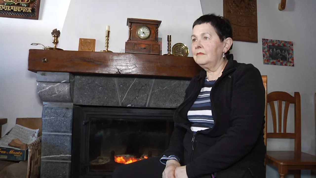 Lourdes Zabalza, Mikelen arreba