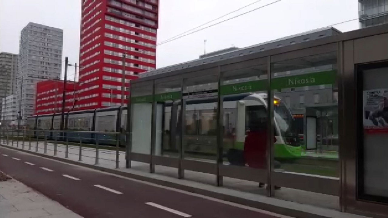 20230411092922_tranvia-vitoria-en-parada-de-nikosia_