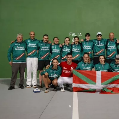 EUSKAL_SELEKZIOA_ALZIRA_EUSKADIKO_EUSKAL_PILOTA_FEDERAZIOA (002)