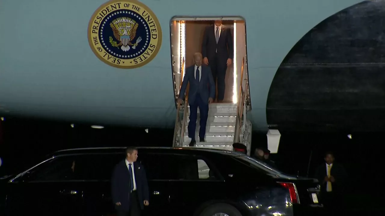 20230411223738_biden-llega-a-belfast_