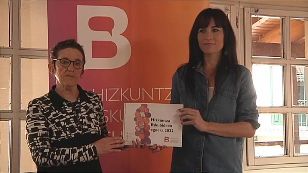 Garbiñe Petriati y Agurne Gaubeka, hoy, en Bilbao