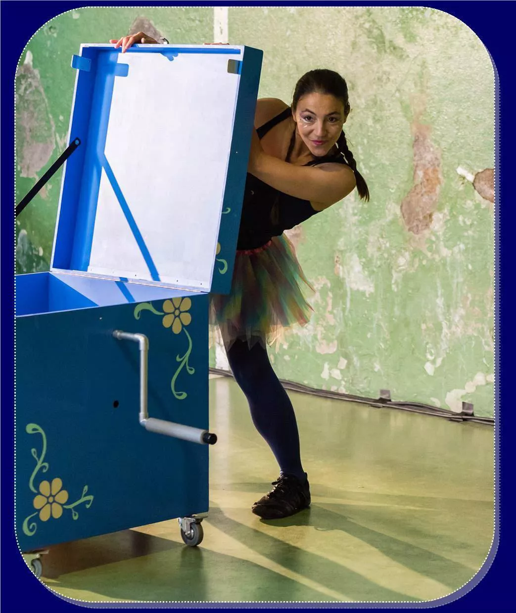Ana Capilla: "El reto del taller es olvidarnos de la mente, porque la danza necesita de ti"