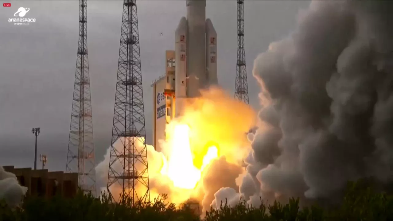 20230414142249_ariane-5-despega-de-guyana-francesa_