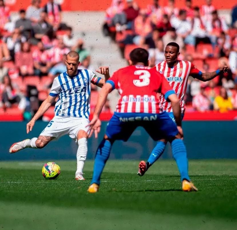 LAGUARDIA-SPORTING-ALAVES-SMARTBANK-LIGA-@Alaves