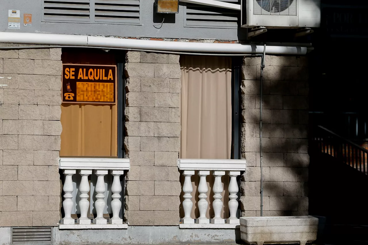 La norma pone tope a los precios del alquiler.