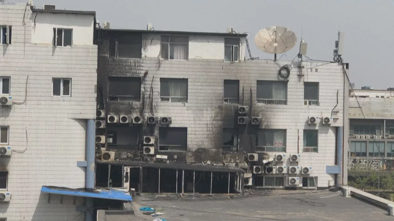20230419091400_china-incendio-hospital_