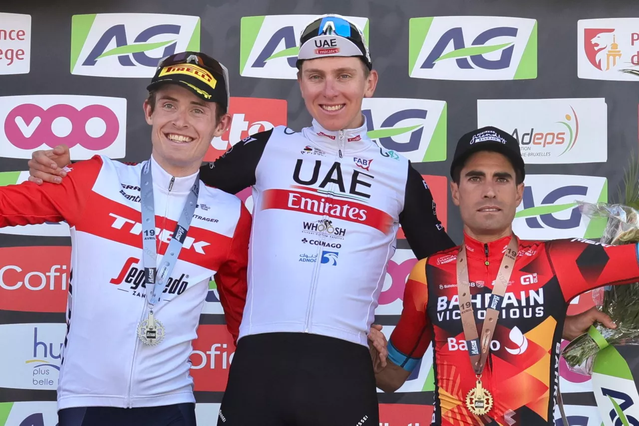 pogacar_skjelmose_mikel_landa_podium_flechewallonne_flechavalona_EFE