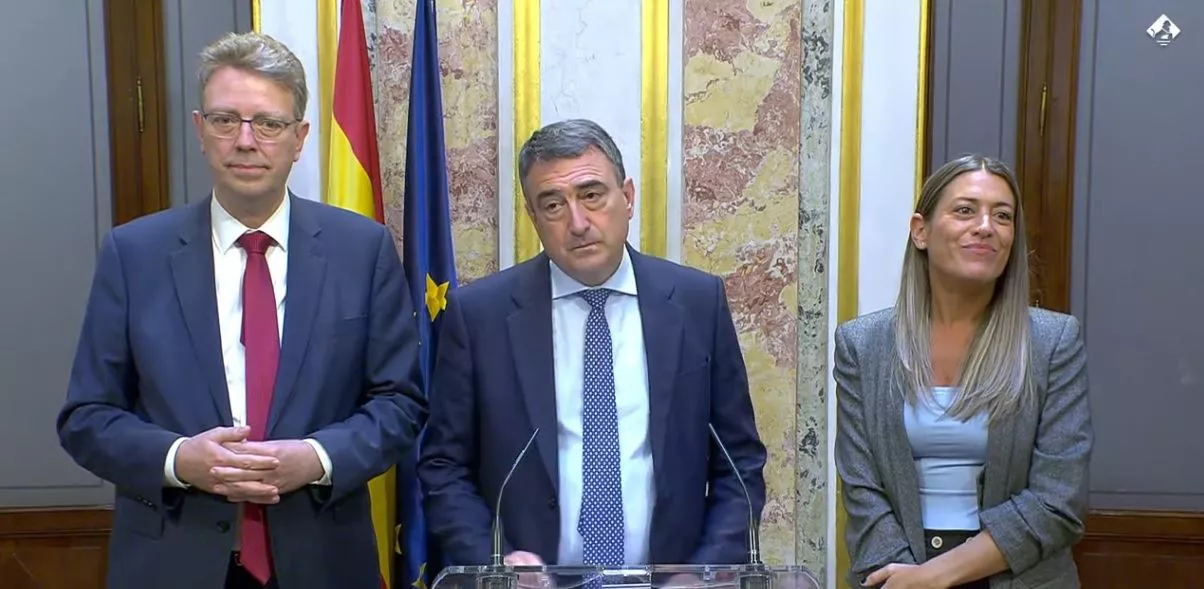 esteban-nogueras-bel-ley-vivienda- señal del Congreso eitb