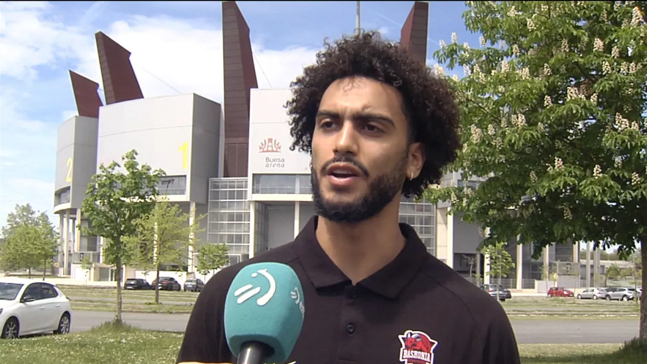 20230427183602_markus-howard_