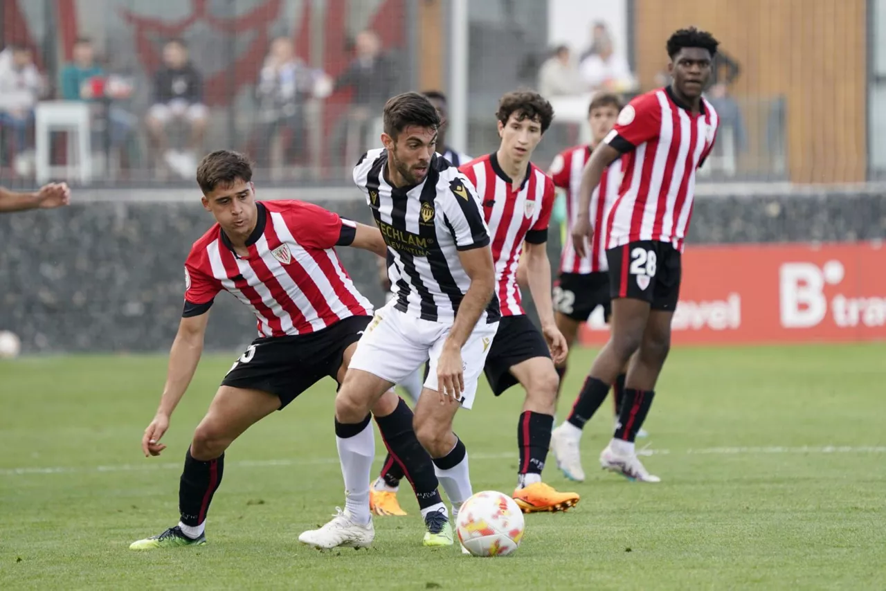 Bilbao Athleticek 0 eta 2 galdu du Castellonekin Lezaman