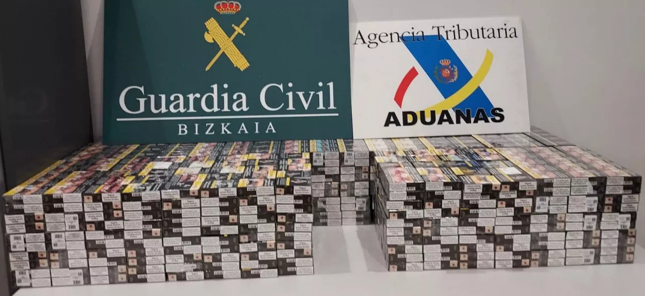 1600 cajetillas de tabaco