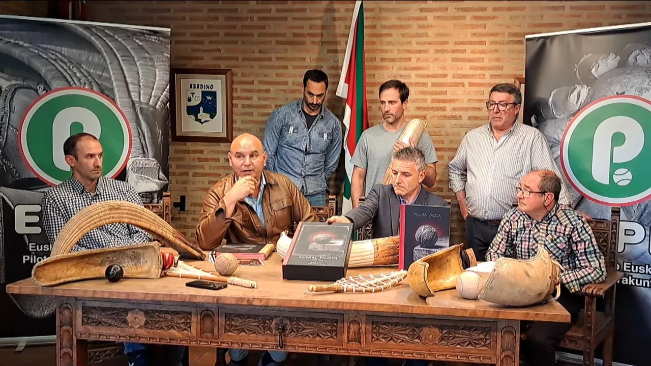 20230504181731_euskal-pilota-liburua_