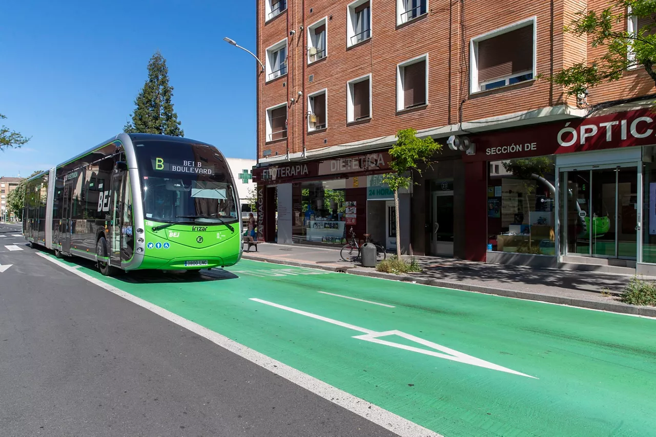 autobus electrico vitoria gasteiz elektrikoa efe