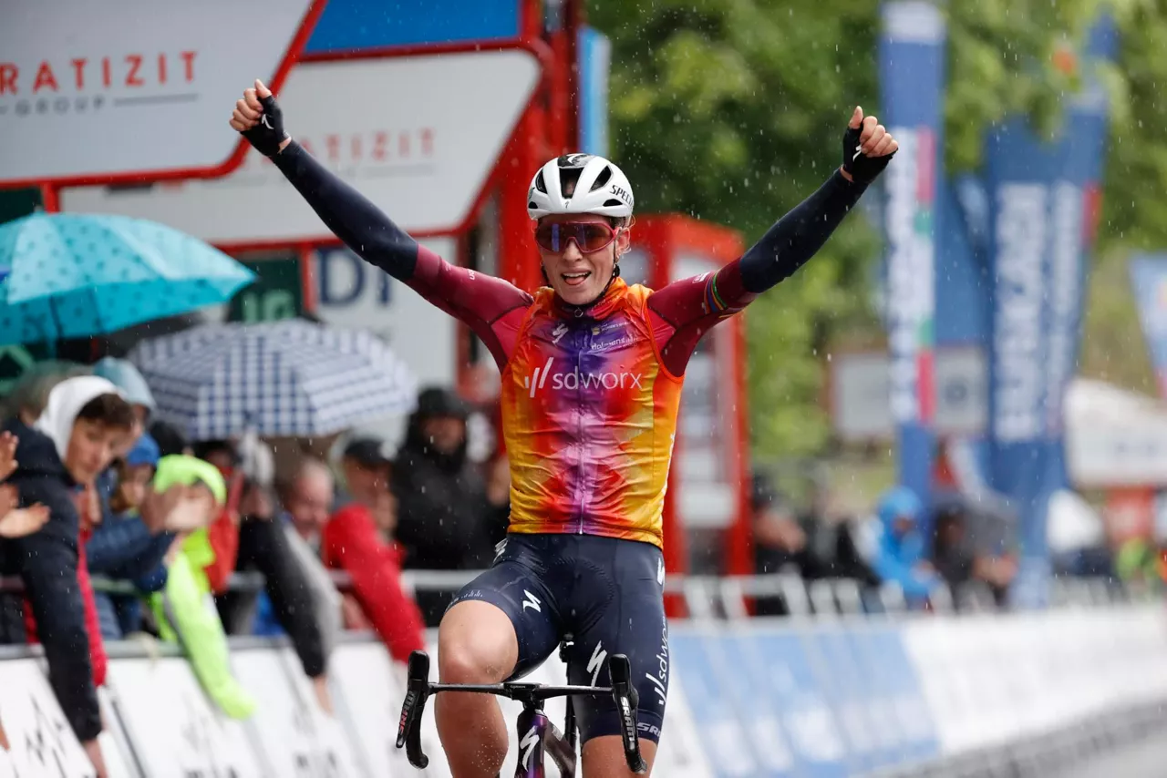 demi_vollering_EFE_euskal_herriko_itzulia_2023_markina_xemein_2