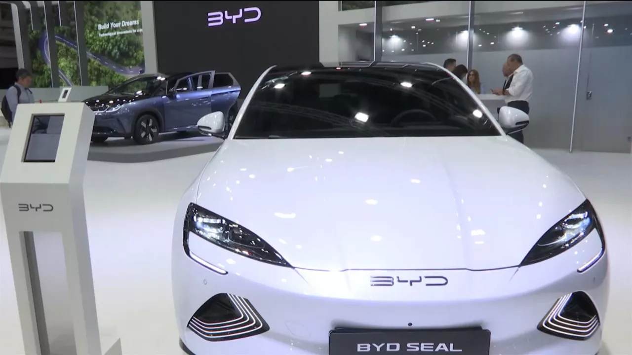 20230512204206_byd-auto-elektriko-txinatarrak-bartzelonan_