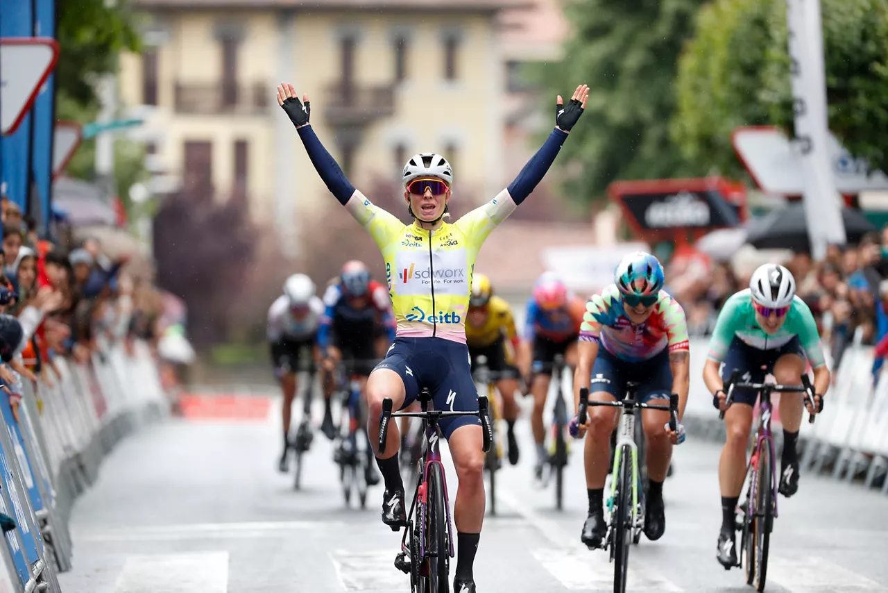 demi_vollering_itzulia_etapa2_EFE