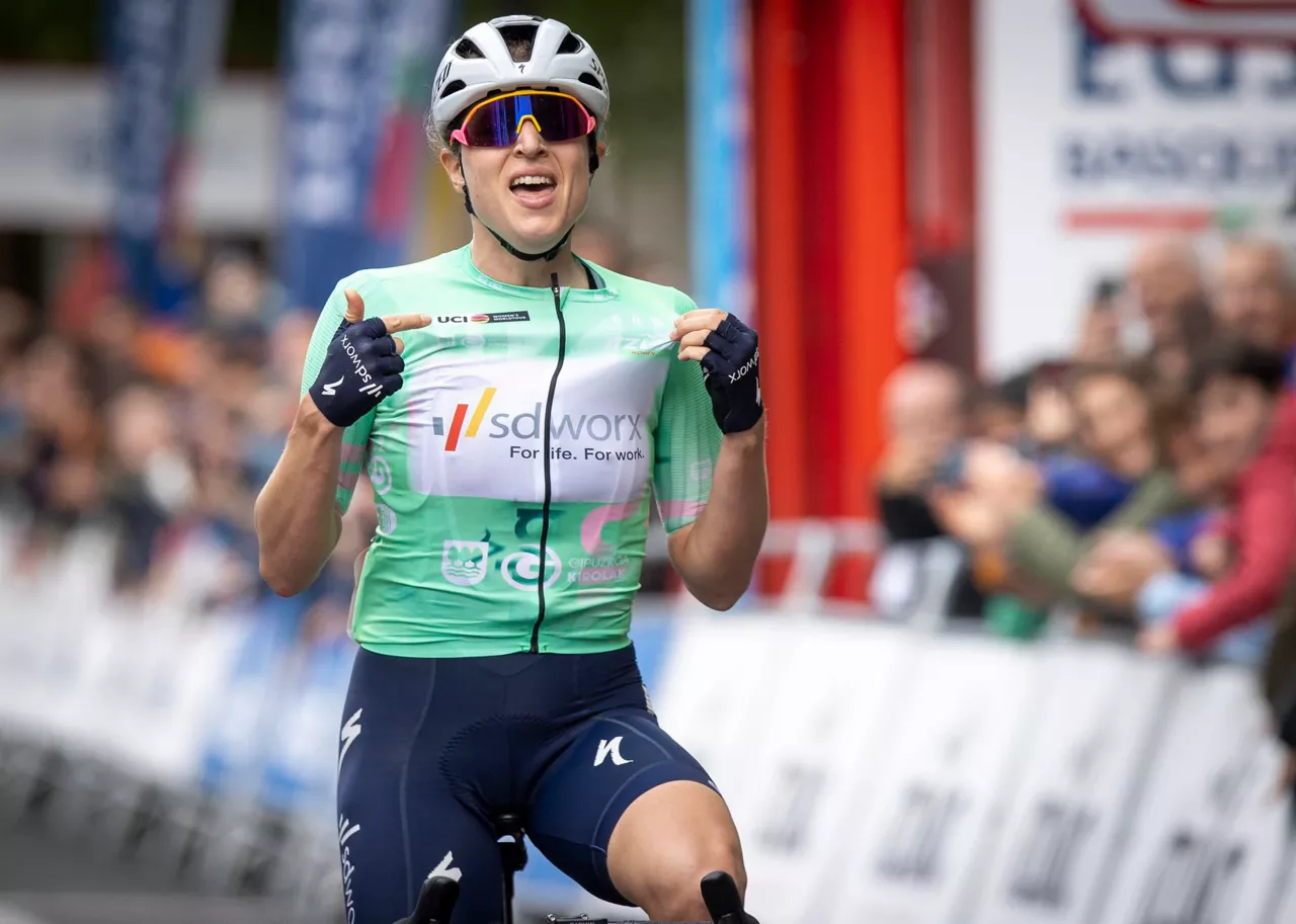 marlen reusser itzulia women 2023