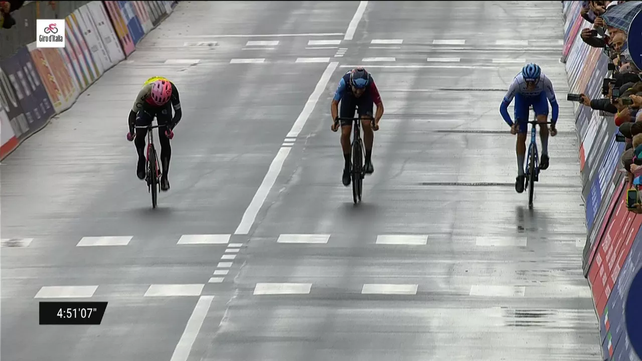 20230516172652_giro-italia-etapa-10_