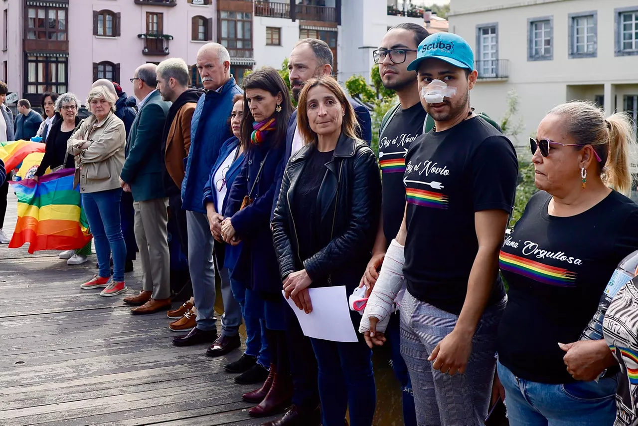 Erasotako bikotea Villabonako elkarretaratzean izan da. Argazkia: EFE.